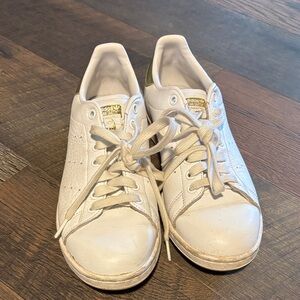 Adidas White and Gold Casual Sneakers